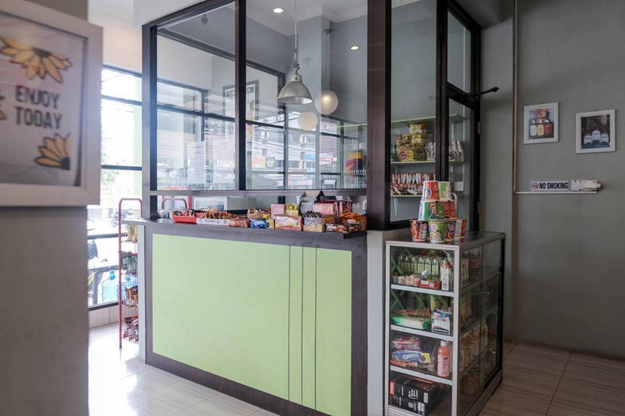 Urbanview Hotel Ta Ke Jelutung Puncak Jambi Dış mekan fotoğraf