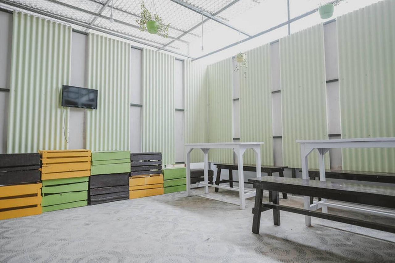 Urbanview Hotel Ta Ke Jelutung Puncak Jambi Dış mekan fotoğraf